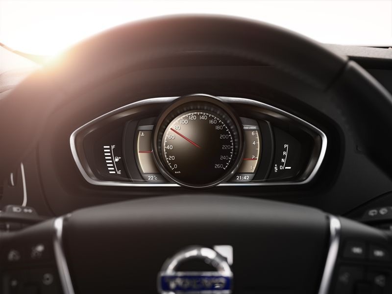 Το νέο Volvo V40 - Ασφάλεια & Υποστήριξη του οδηγού