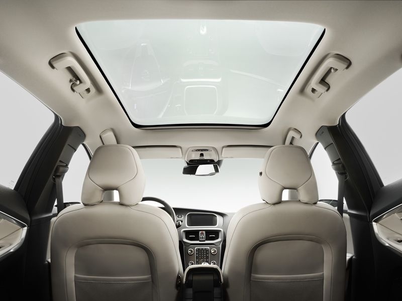 Το νέο Volvo V40 - Ασφάλεια & Υποστήριξη του οδηγού