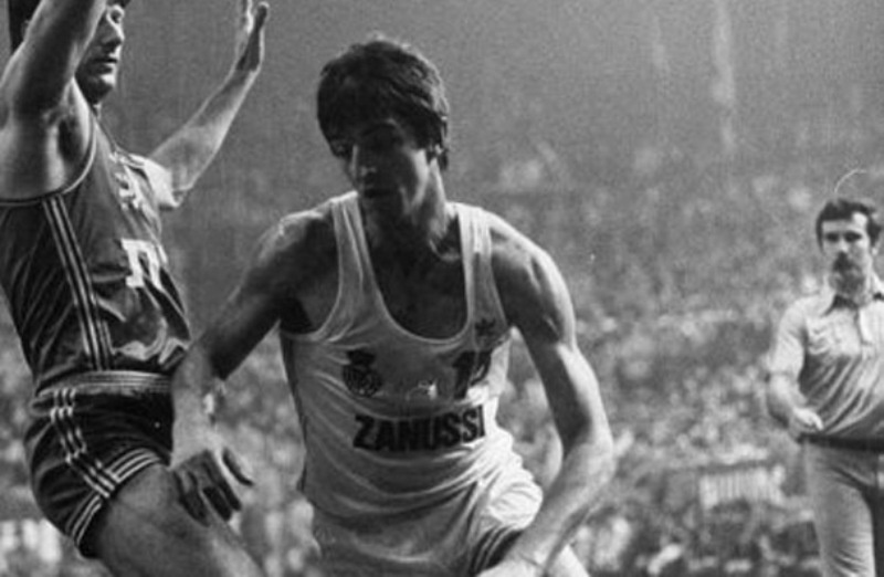 «Βασίλισσα» και στο μπάσκετ (photos+videos)