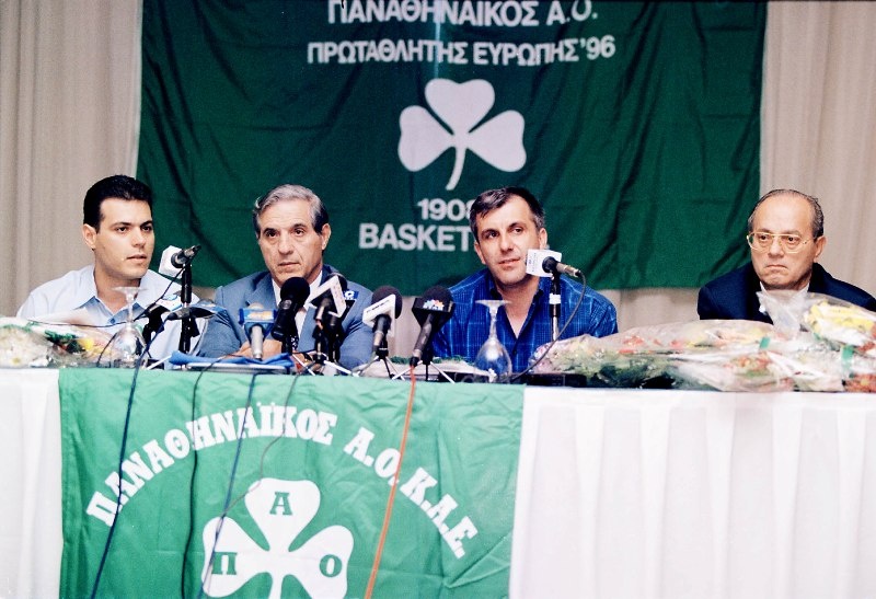 Χρόνια πολλά «Ζοτς»