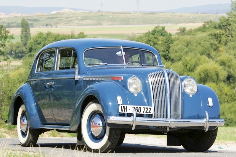 Opel: Πολυτέλεια ετών 75