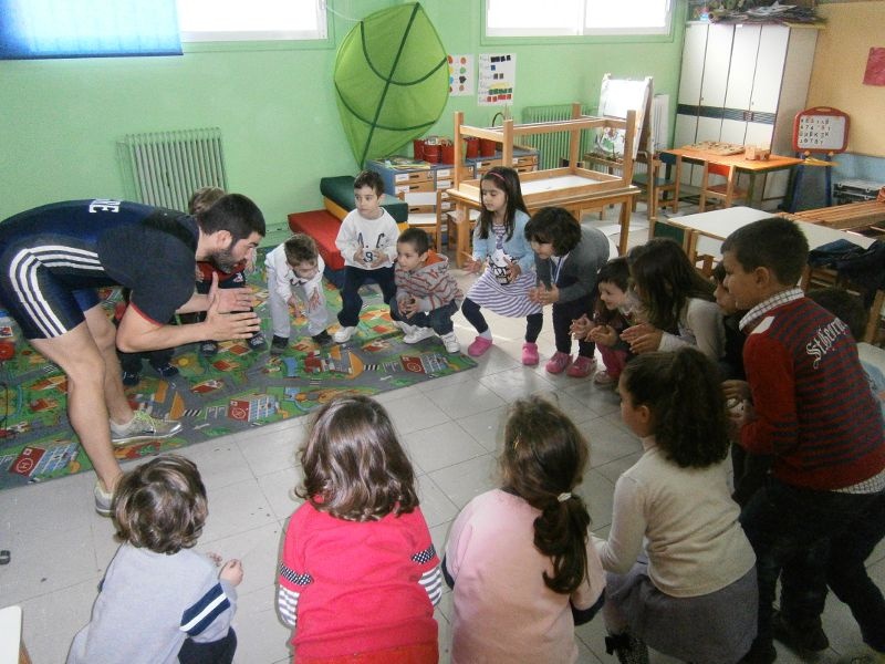Τα παιδιά παλεύουν (photos)