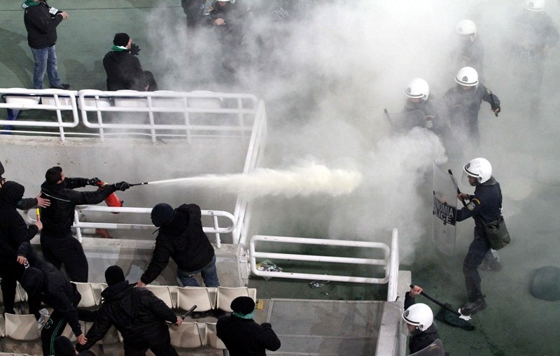 Το χρονικό των συγκρούσεων στο ΟΑΚΑ (photos+videos)