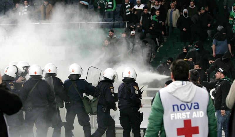 Το χρονικό των συγκρούσεων στο ΟΑΚΑ (photos+videos)