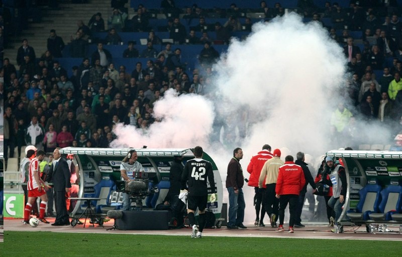 Το χρονικό των συγκρούσεων στο ΟΑΚΑ (photos+videos)