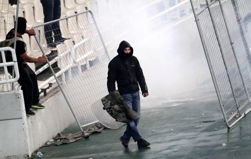 Απόδραση τίτλου για Ολυμπιακό, καταστροφή για Παναθηναϊκό (photos+videos)