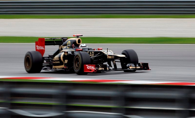 Δεύτερη σερί pole position για τον Χάμιλτον (photos)