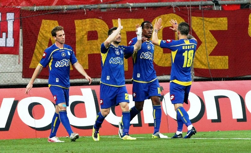 Ερυθρόλευκη... μαγεία by... Κέβιν Μιραλάς (photos+videos)