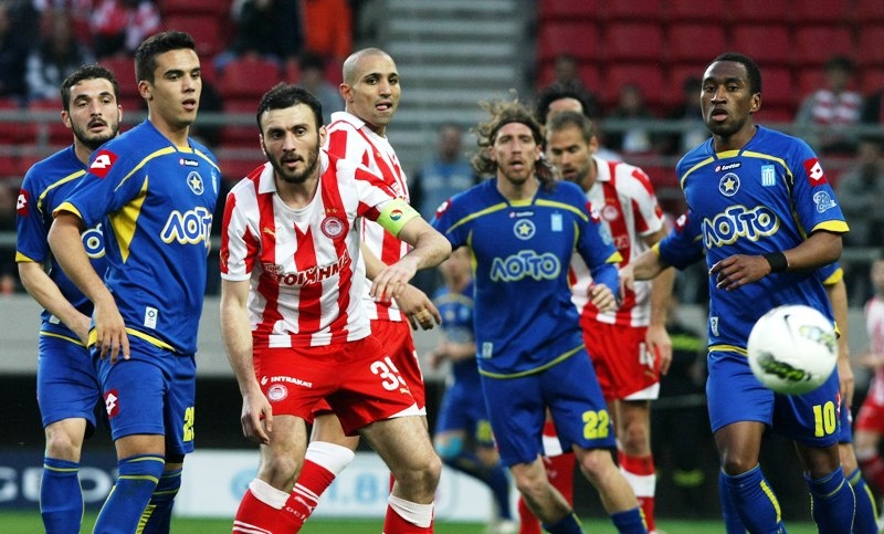 Ερυθρόλευκη... μαγεία by... Κέβιν Μιραλάς (photos+videos)