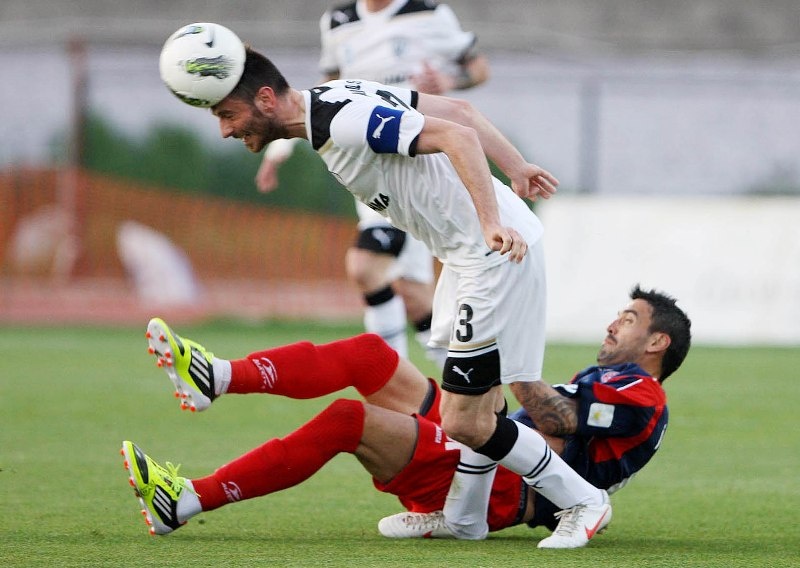 Η... ανάσταση του Λαζάρ «σκότωσε» την Κέρκυρα (videos+photos)