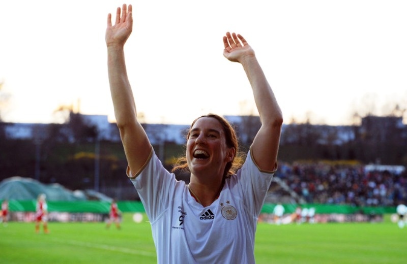 «Κρέμασε» τα παπούτσια της η Πρινζ!