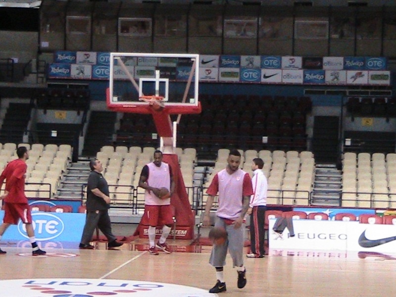 Παρουσία Αγγελόπουλων η προπόνηση του Ολυμπιακού! (photos+videos)