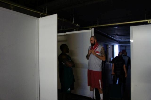 Αντίπαλοι μόνο στο παρκέ Μακ Κάλεμπ, Άντιτς