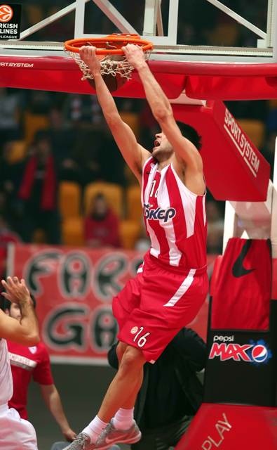 Στο Νο 1 ο Παπανικολάου (video+photos)