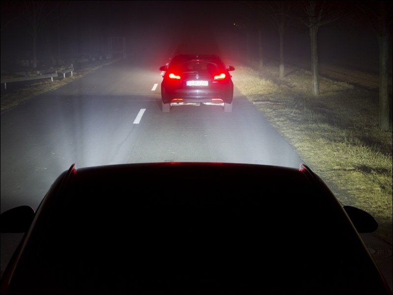 Opel: Επανάσταση στα φώτα
