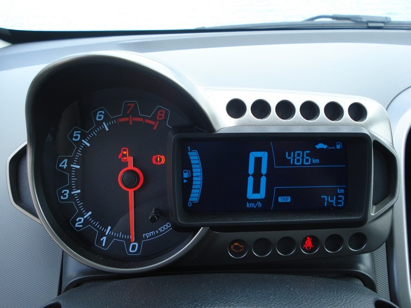 Δοκιμή: Chevrolet Aveo 1.4 5d