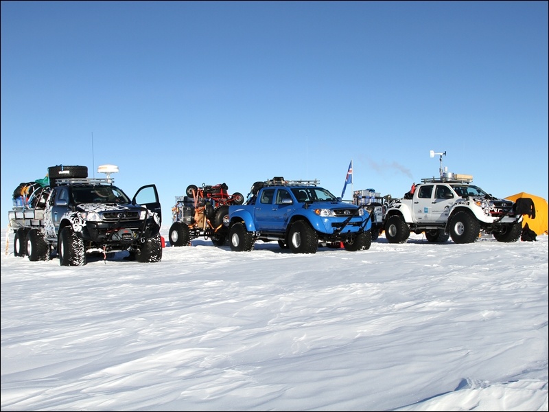 To Toyota Hilux κατακτά την Ανταρκτική
