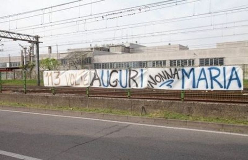 Η υπεραιωνόβια οπαδός της Ίντερ!