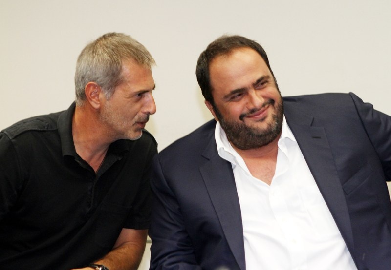 Ο ερυθρόλευκος «καπετάνιος» των τίτλων… (photos)