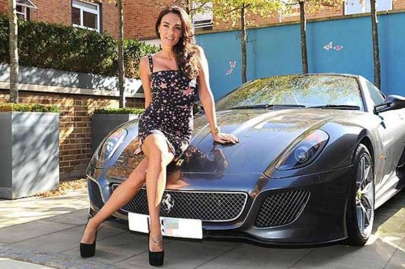 Ταμάρα Έκλεστοουν: Θέλω να ποζάρω για το Playboy (photos+videο)