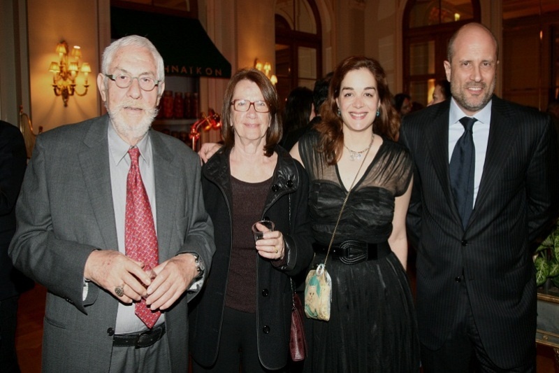 Η VCH υποστηρικτής Xρυσών Σκούφων 2012