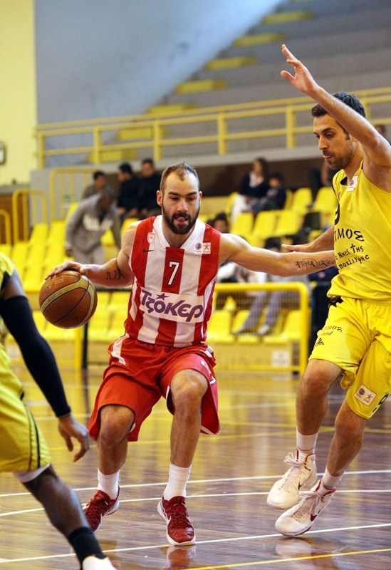 «Διπλό» πρωτιάς στα Ιλίσια ο Ολυμπιακός (photos)