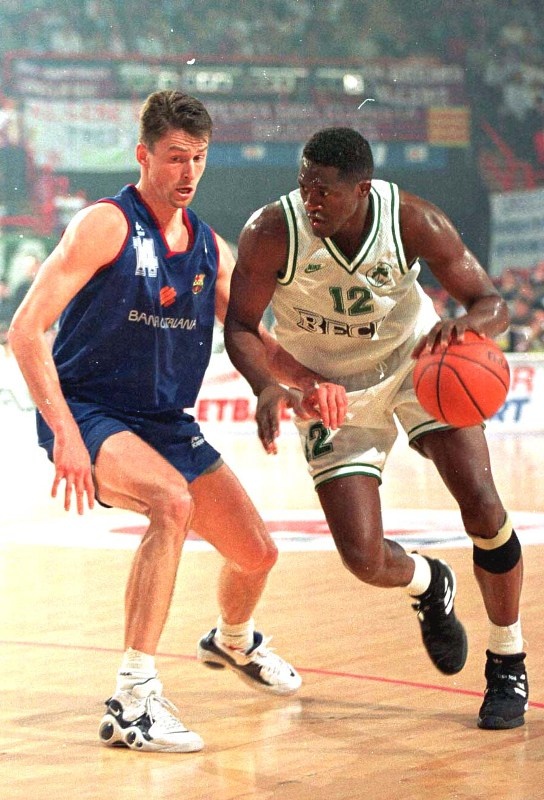 Η αρχή της «πράσινης» δυναστείας (photos+videos)