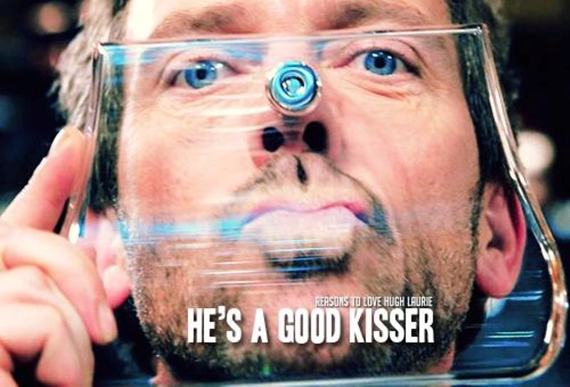 Η εμμονή του Dr House γυμνή για καλό σκοπό (photos+video)