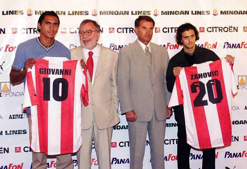 Η αρχή του... θρύλου του Σωκράτη Κόκκαλη (photos)