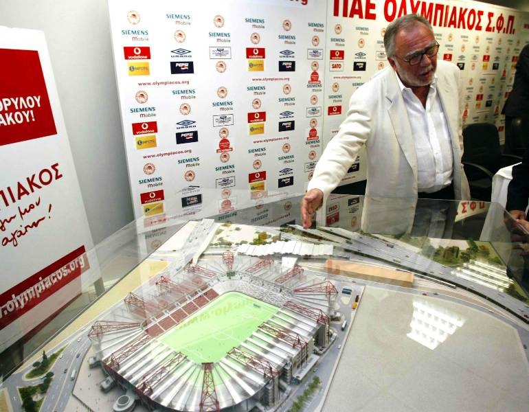 Η αρχή του... θρύλου του Σωκράτη Κόκκαλη (photos)