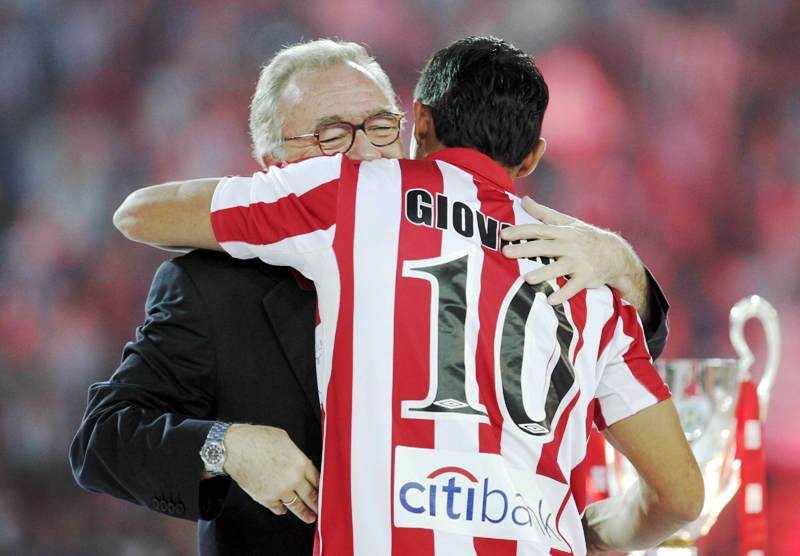 Η αρχή του... θρύλου του Σωκράτη Κόκκαλη (photos)