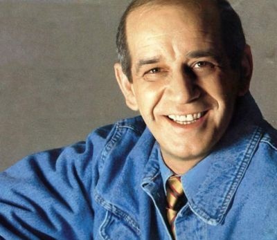 «Έφυγε» ο Δημήτρης Μητροπάνος (photos+videos)