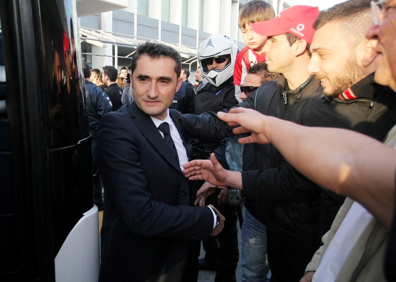 Βαλβέρδε: Ο… αυτονομιστής που «έκλεψε» τις «ερυθρόλευκες» καρδιές (photos+videos)