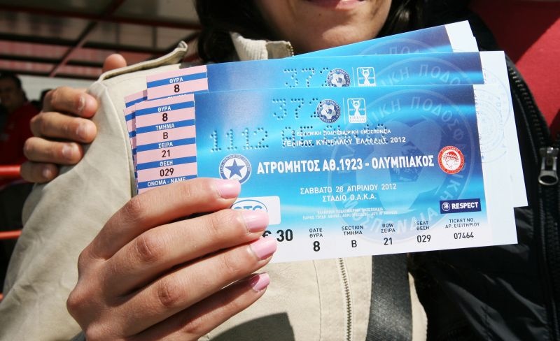 «Ερυθρόλευκη» τρέλα για τον τελικό Κυπέλλου