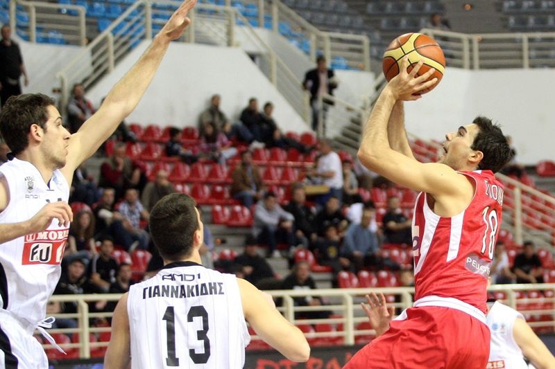 «Σκούπισε» τον ΠΑΟΚ ο Ολυμπιακός (photos)