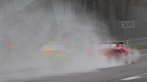 Ο Ρόσι στο τιμόνι μιας Ferrari 458 Italia