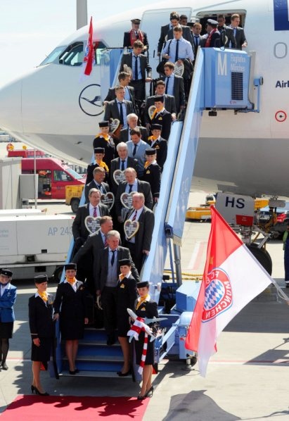 Η άφιξη της Μπάγερν Μονάχου (photos)