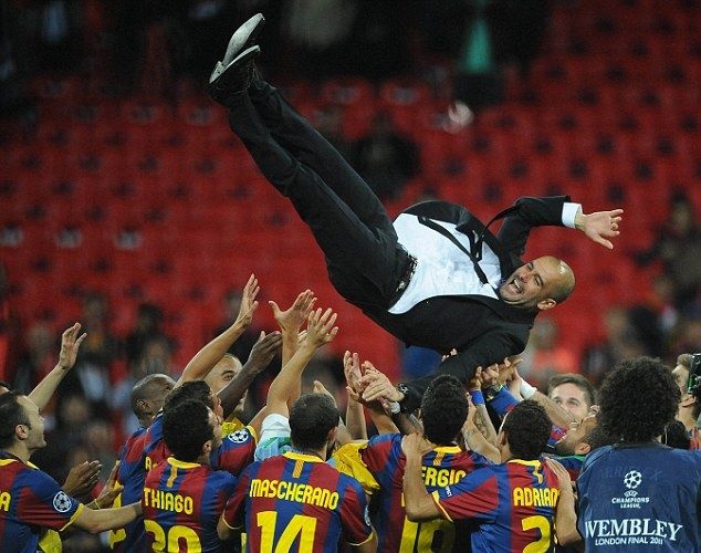 Γκουαρντιόλα: Το «αντίο» στην Μπαρτσελόνα (photos+video)