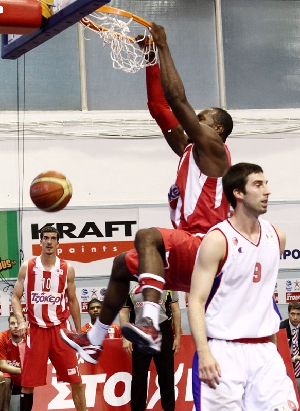 Στον τελικό ο Ολυμπιακός