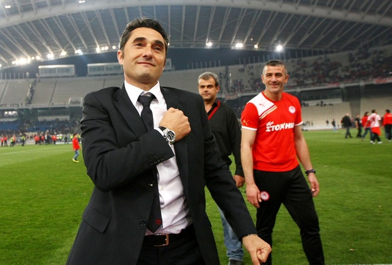 Αποθεωτικό αντίο σε Βαλβέρδε (photos)