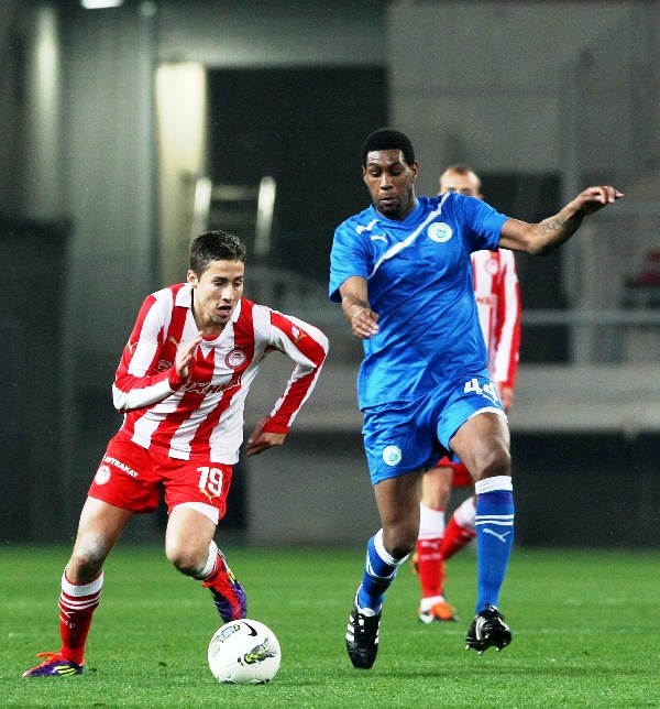 Βήμα ταχύ και... ερυθρόλευκο προς το κύπελλο! (photos)