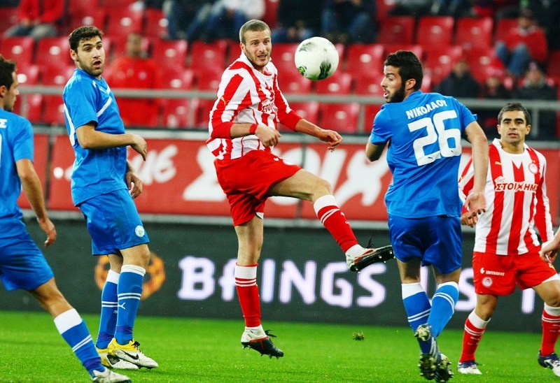 Βήμα ταχύ και... ερυθρόλευκο προς το κύπελλο! (photos)