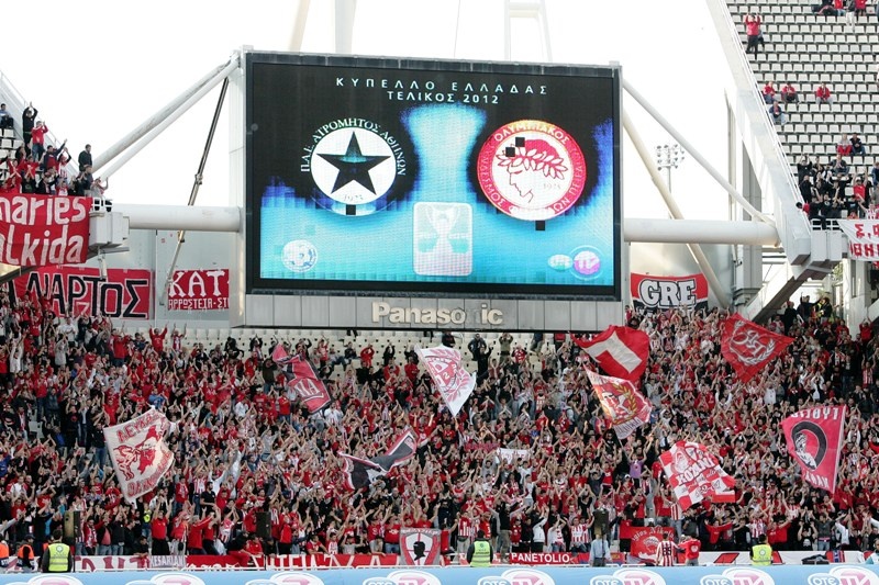 Ολυμπιακός: Η εξέδρα στο ΟΑΚΑ (photos)