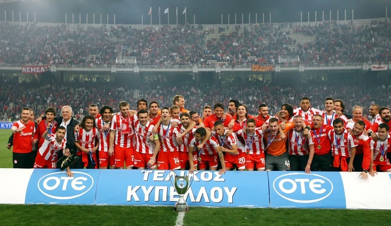 Απονομή σε Ολυμπιακό και αποθέωση! (photos+videos)