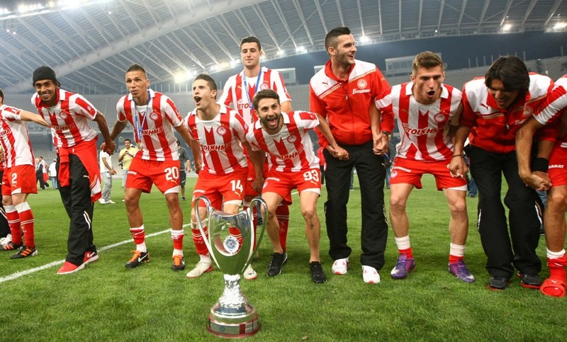 Απονομή σε Ολυμπιακό και αποθέωση! (photos+videos)