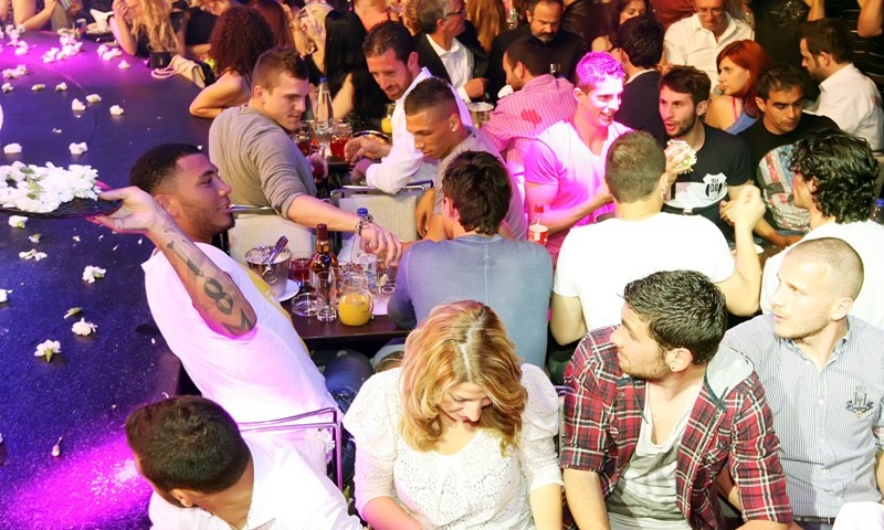 Το Onsports στο «ερυθρόλευκο» γλέντι (photos+videos)