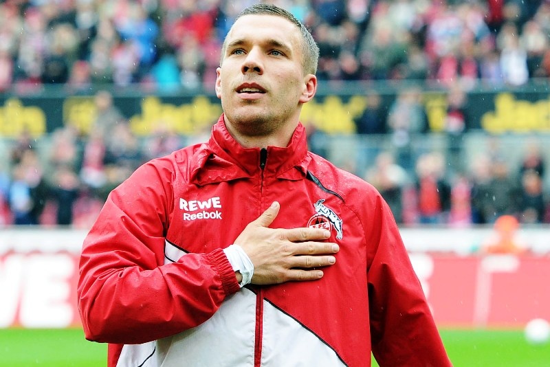 «Διπλό» αντίο και επεισόδια στην Κολωνία