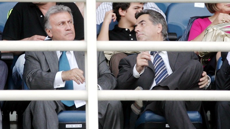 Εκλογές 2012: Πολιτικοί στο γήπεδο, σαν να λέμε «επικίνδυνες αποστολές»! (photos)