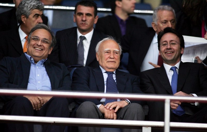 Εκλογές 2012: Πολιτικοί στο γήπεδο, σαν να λέμε «επικίνδυνες αποστολές»! (photos)