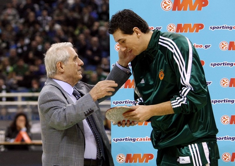Χρόνια πολλά Δημήτρη Διαμαντίδη! (photos+videos)